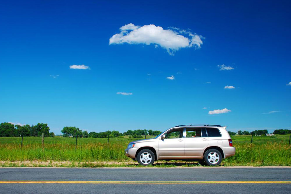 Pros and Cons of Financing vs. Leasing a Vehicle