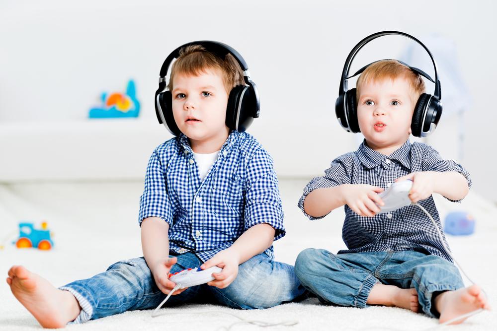 Things to consider while buying a gaming console for children